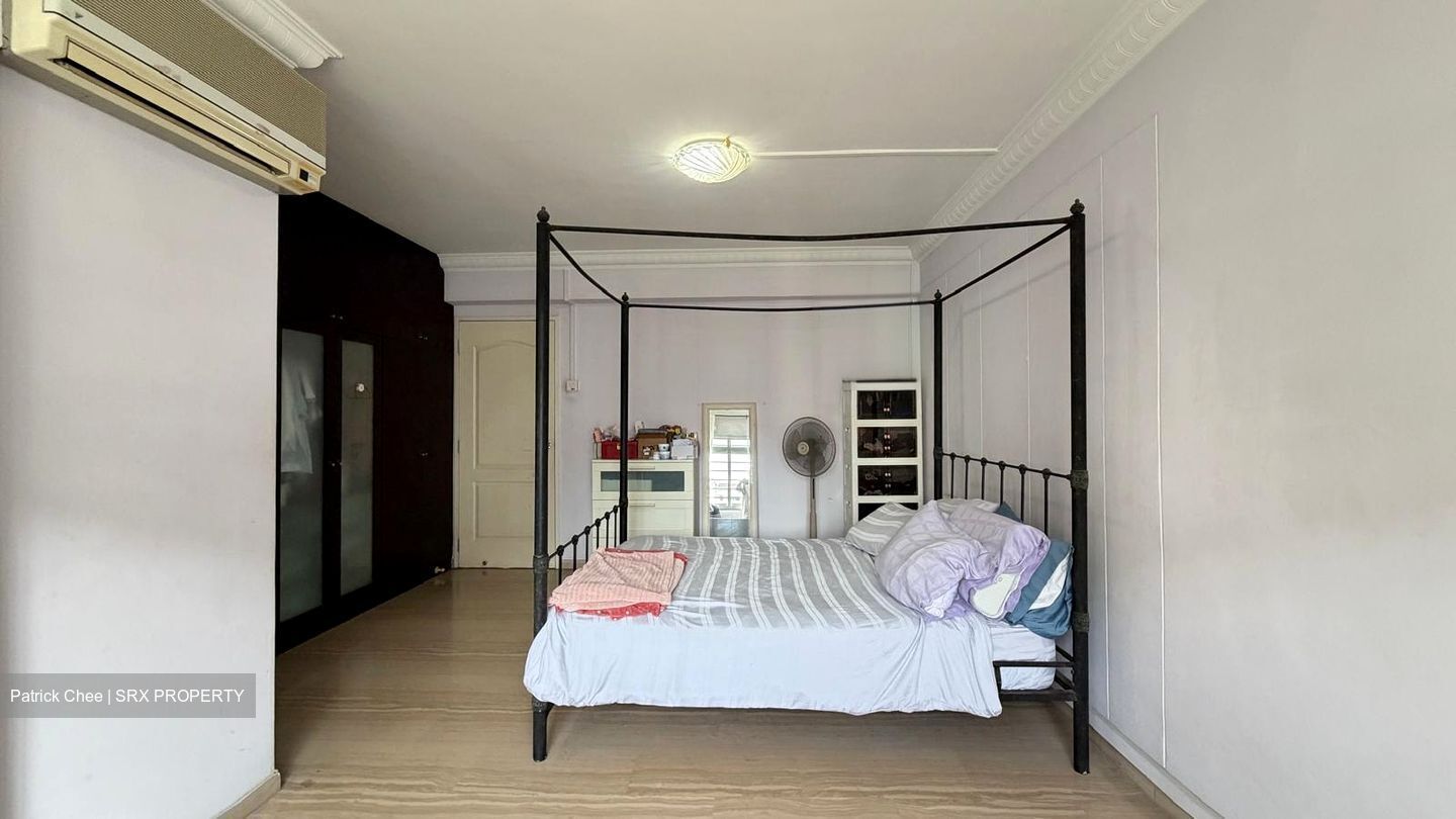 Blk 329 Tampines Street 32 (Tampines), HDB Executive #558567521